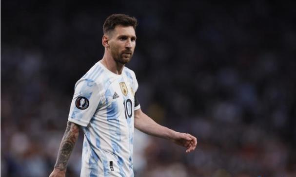 对话何小鹏：在物理AI时代，数据是新的石油